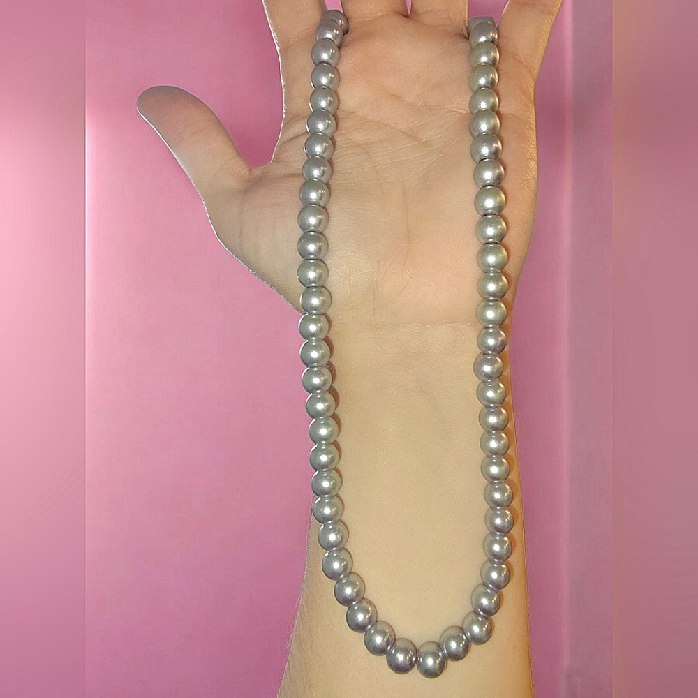 Vintage Style Light Blue Faux Pearl Necklace 18" - Picture 3 of 5